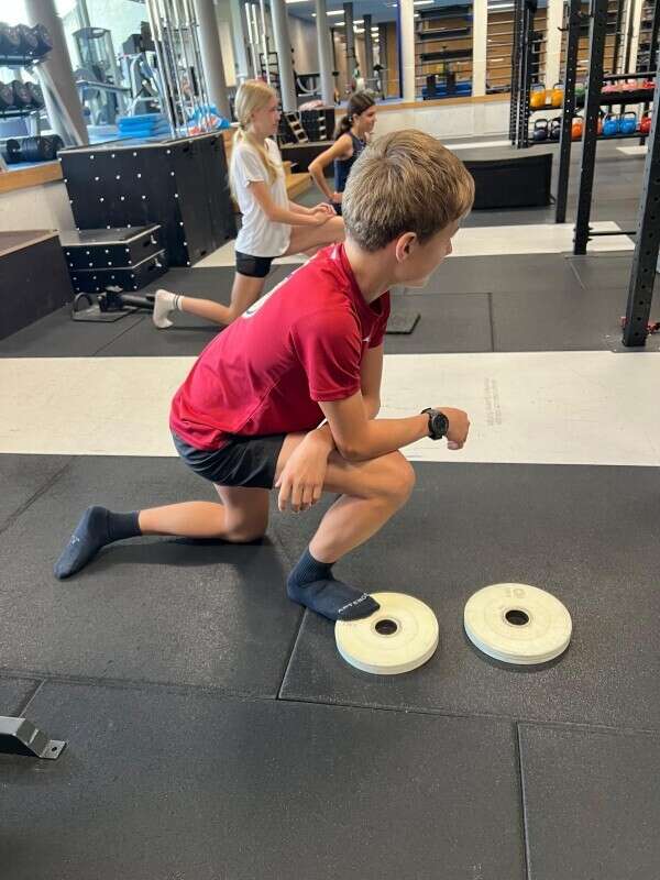 Trainingsweekend Biel 2025 Kraftraum Livio